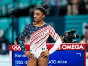 “Couldn’t stop shaking,” Simone Biles talks about having panic attacks prior to Olympic all-around final in gymnastics 
