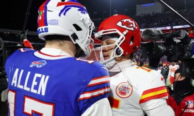 NFL HC: Patrick Mahomes, Josh Allen the Only QBs 'People Are the Most Afraid to Play'